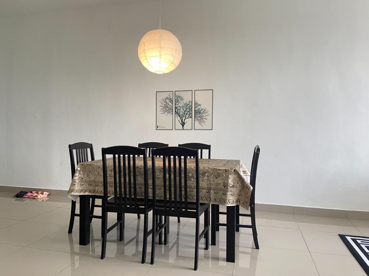 Relax Bear Homestay Tanah Rata Exteriör bild