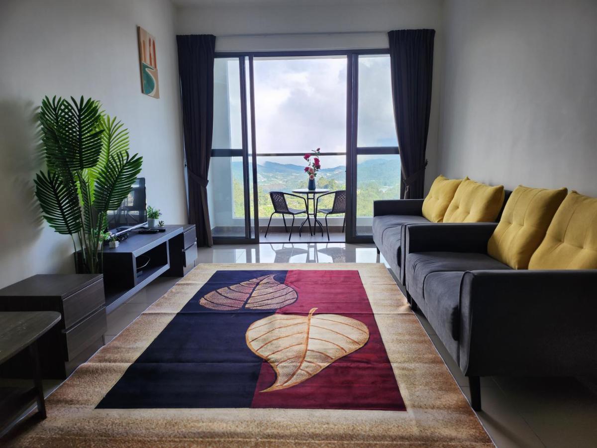 Relax Bear Homestay Tanah Rata Exteriör bild