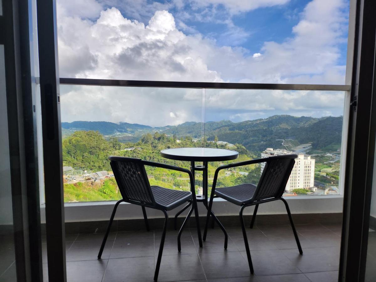 Relax Bear Homestay Tanah Rata Exteriör bild