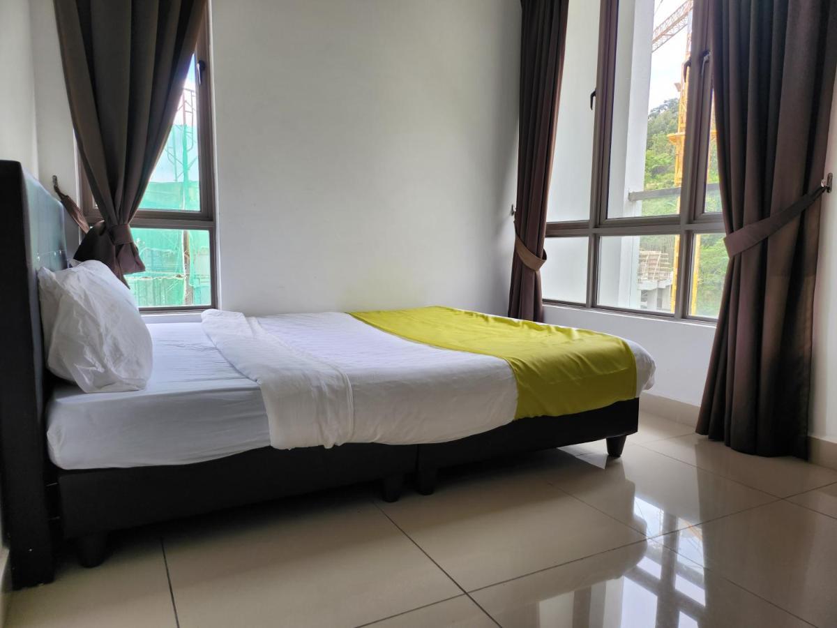 Relax Bear Homestay Tanah Rata Exteriör bild