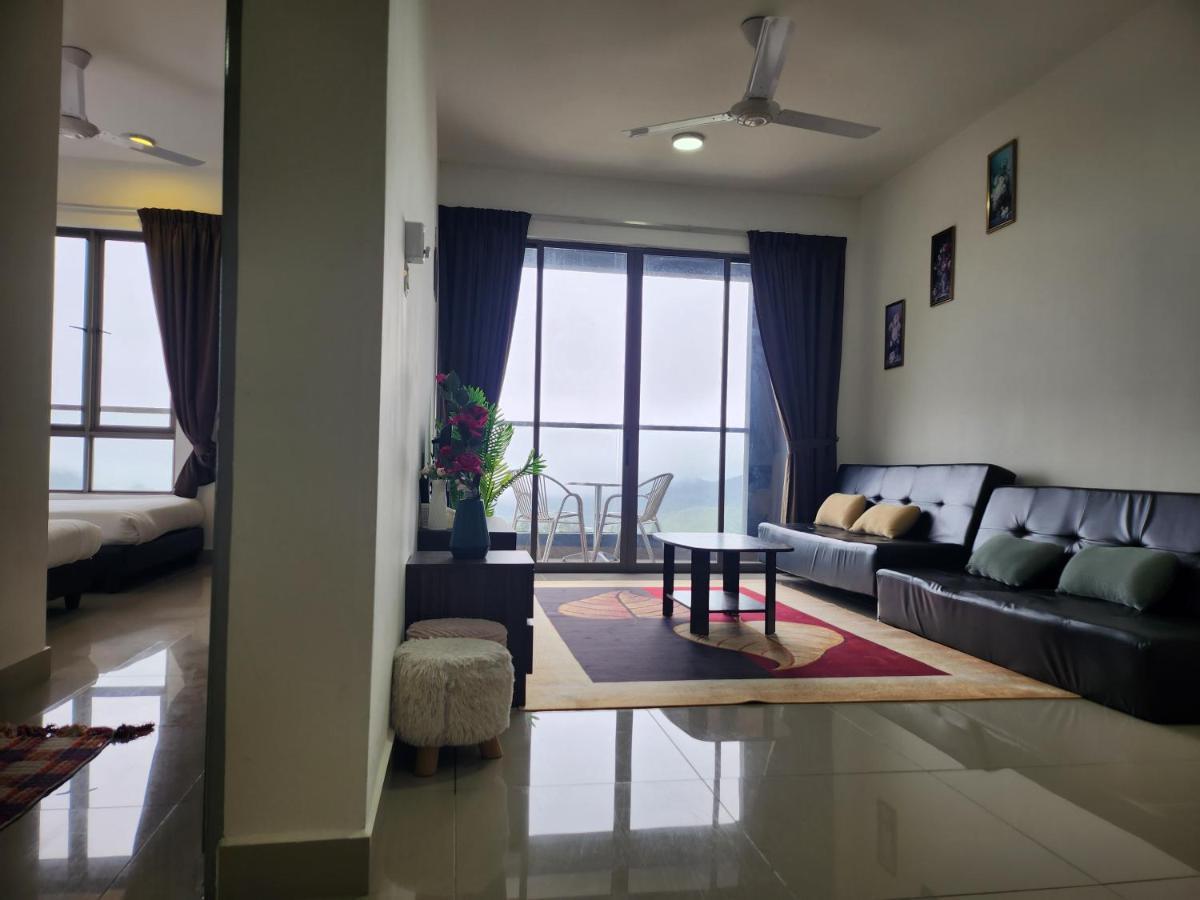 Relax Bear Homestay Tanah Rata Exteriör bild