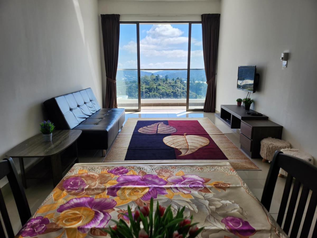 Relax Bear Homestay Tanah Rata Exteriör bild