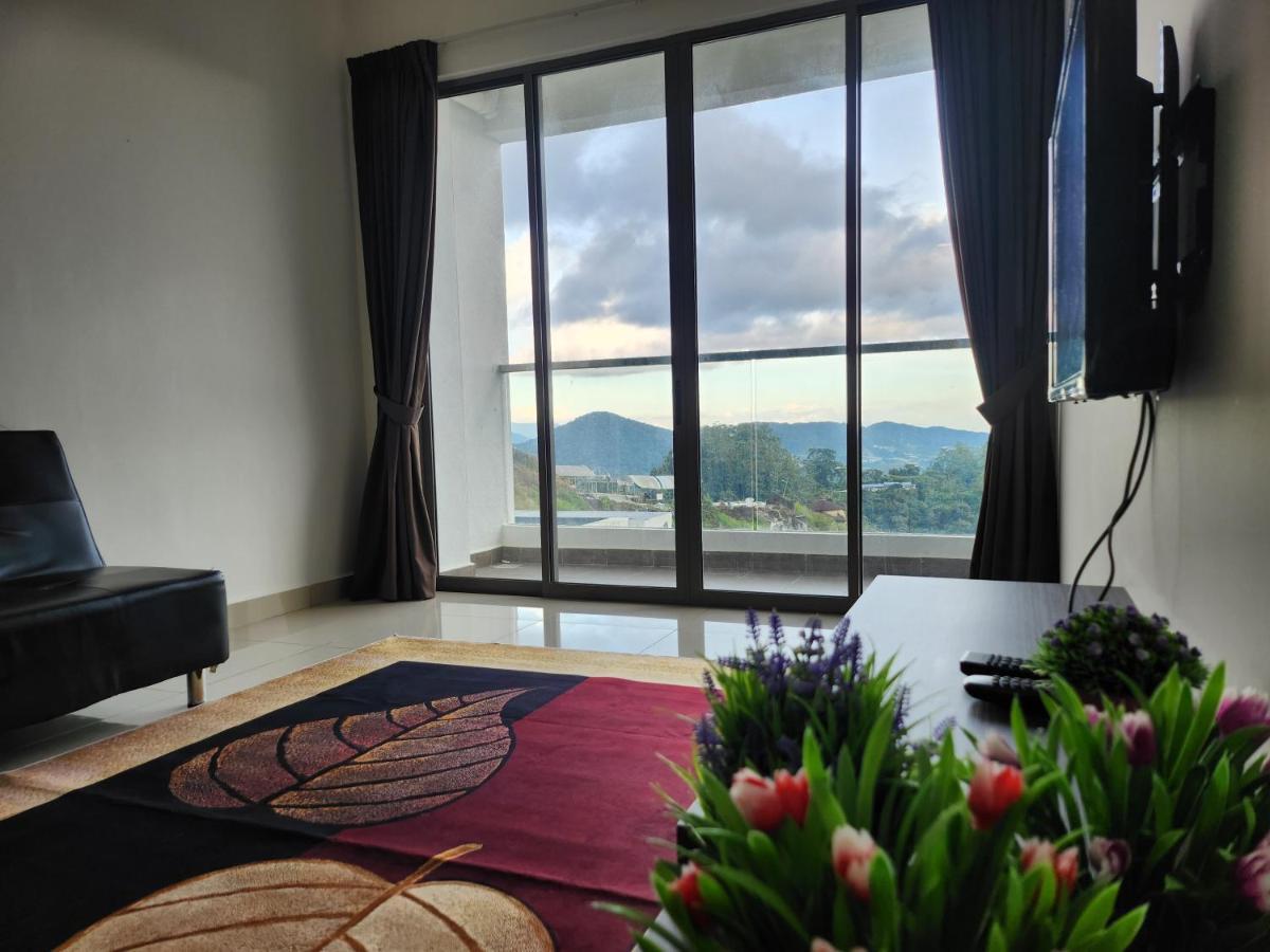 Relax Bear Homestay Tanah Rata Exteriör bild